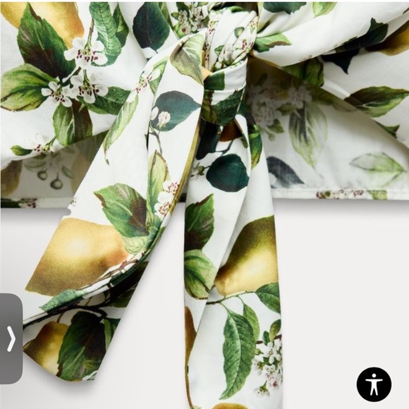 KNOTTED FRUIT PRINT CROP TOP - Picture 4 of 5